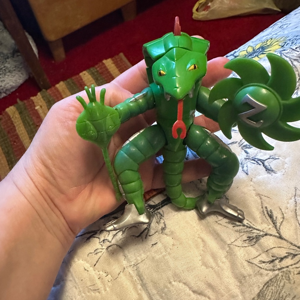Mighty Morphin Power Ranger Figures - Picture 5 of 8